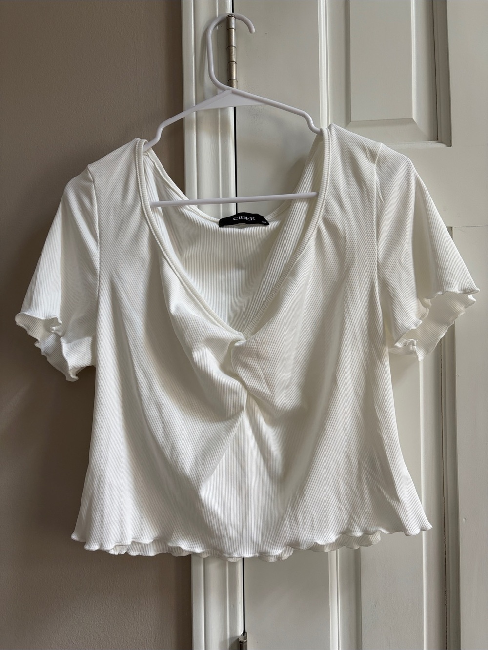Cider White Ribbed V-Neck Lettuce-Hem Crop Top